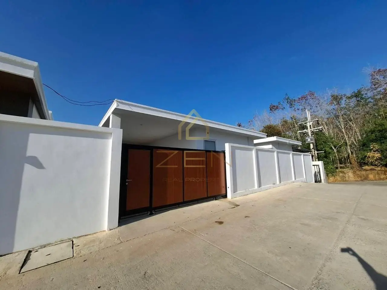 Private Modern 6 Bedroom Villa in Phuket for Sale, Thalang, Phuket
