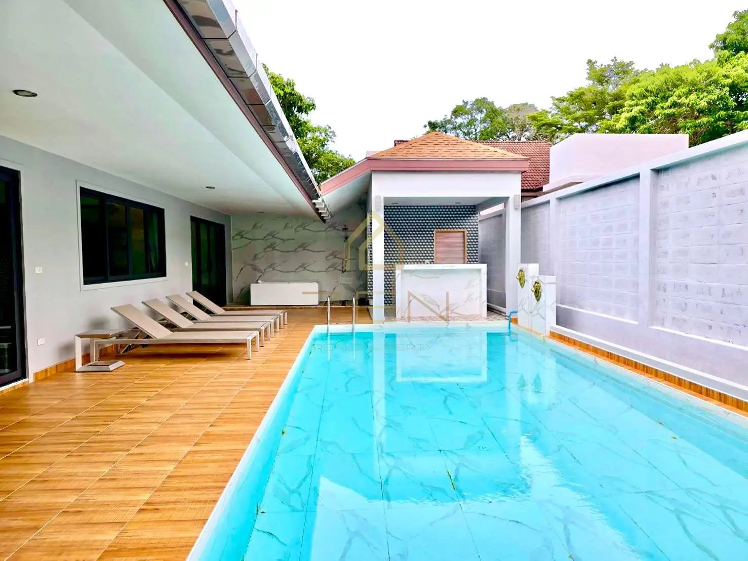 Modern 5-Bedroom Villa in Chalong for Long-Term Rental, Chalong, Phuket