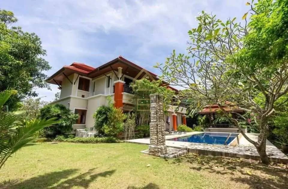 Modern 4-Bedroom Lakeview Villa in Laguna — Long-Term Rental, Bang Tao, Phuket