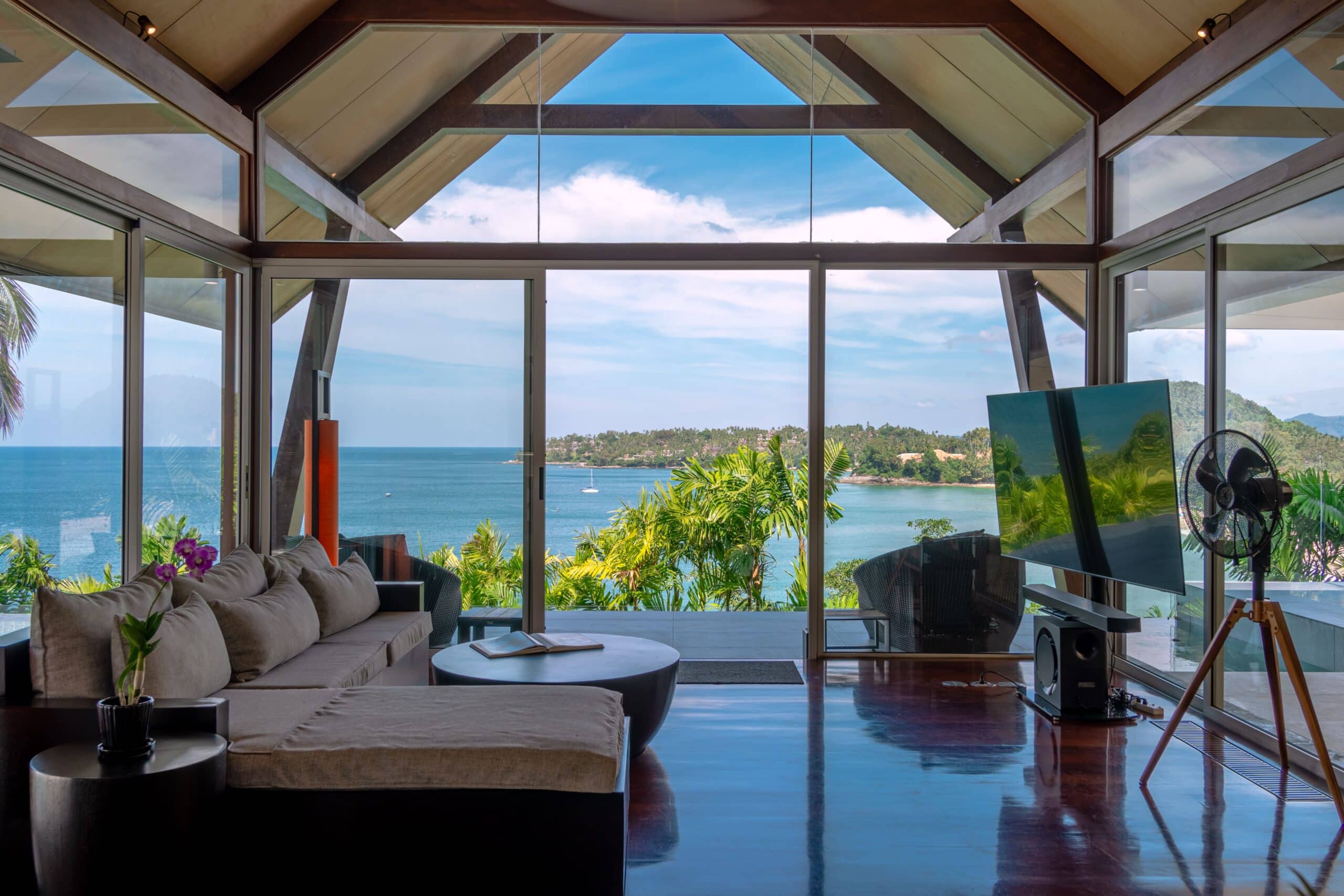 Private 5 Bedroom Sea View Villa in Surin for Rent, Surin, Phuket