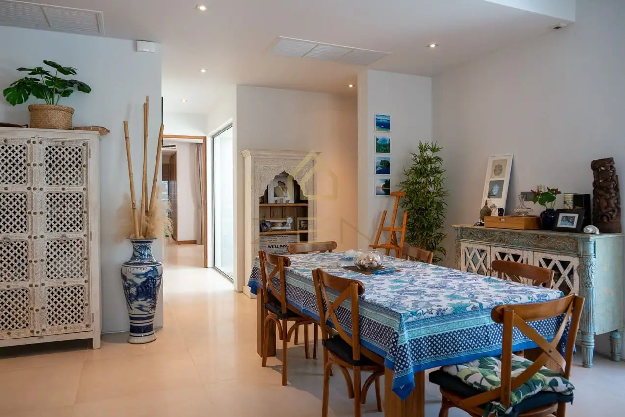 Private 4 Bedroom Modern Villa in Cherngtalay for Sale, Bang Tao, Phuket