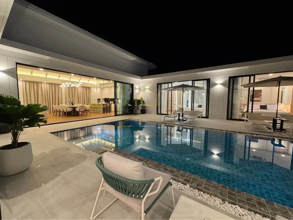Modern 5-Bedroom Luxury Villa in Bang Tao Beach for Long-Term Rental, Bang Tao, Phuket