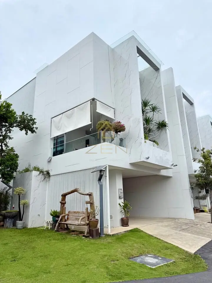 Modern 3-Bedroom Pool Villa in Bang Tao – Long-Term Rental, Bang Tao, Phuket