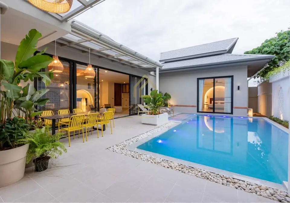 Modern 4-Bedroom Luxury Villa Rawai — Rental, Rawai, Phuket