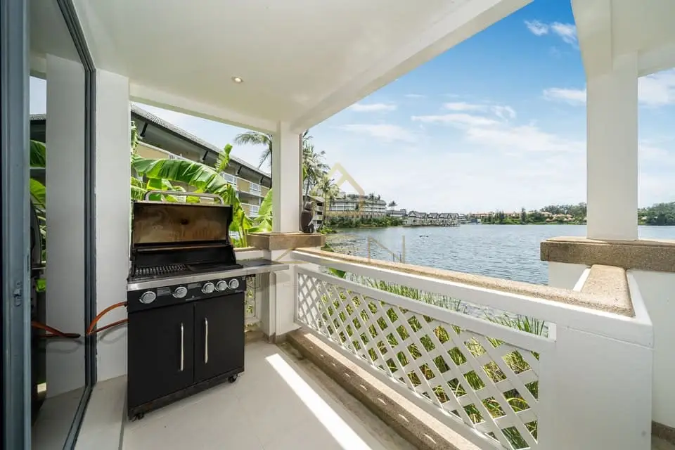 Modern 2-Bedroom Lakefront Townhouse Penthouse in Laguna – Long-Term Rental, Bang Tao, Phuket
