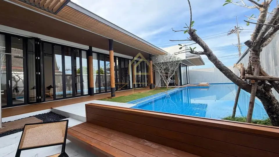 Modern 5+1 Bedroom Luxury Villa in Bang Tao for Long-Term Rental, Bang Tao, Phuket