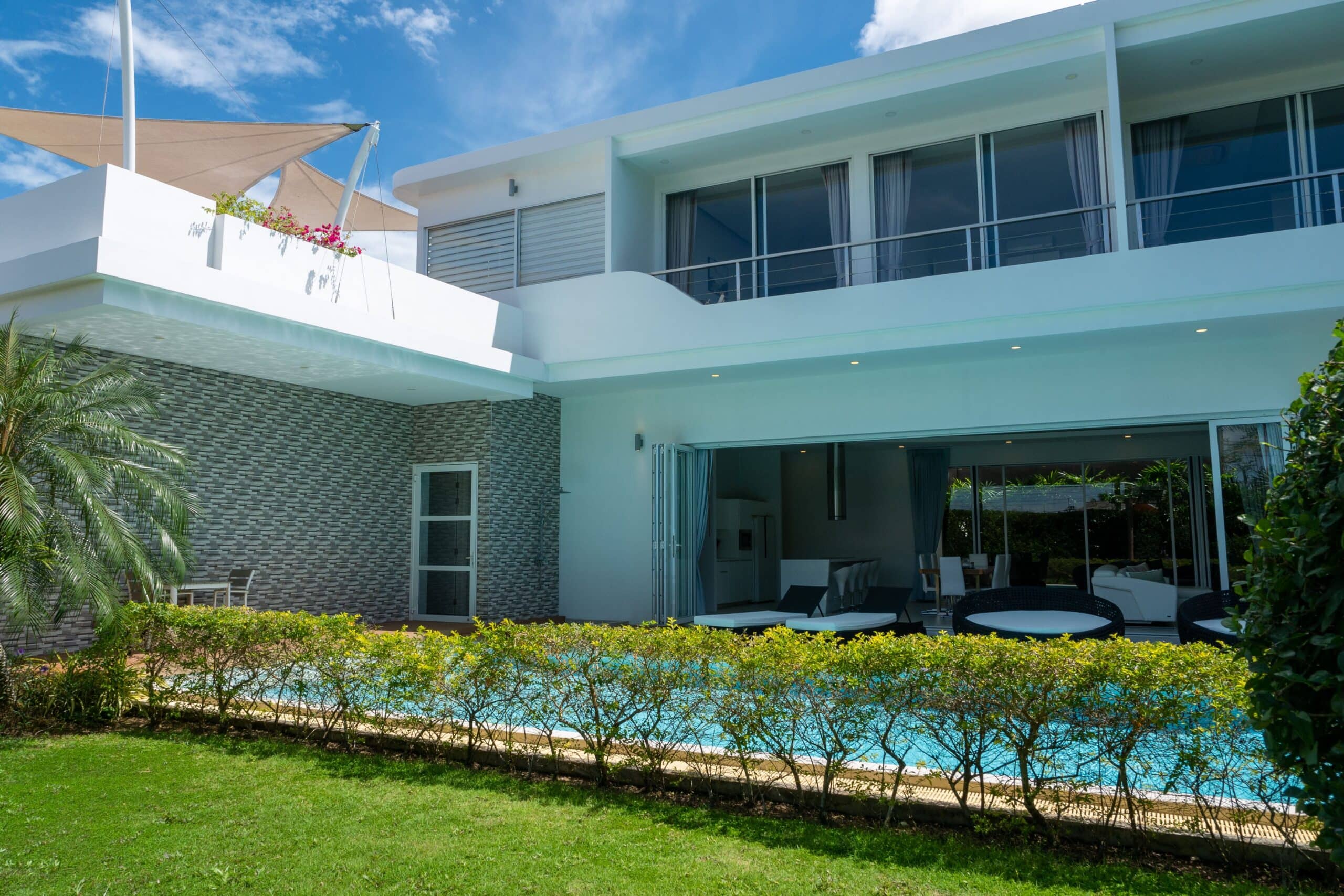 Modern 4-Bedroom Pool Villa in Pasak 8, Cherngtalay — For Sale, Bang Tao, Phuket
