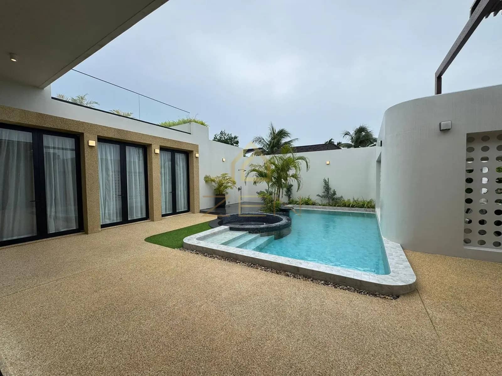 Modern 3-Bedroom Pool Villa Near Blue Tree – Long-Term Rental in Phuket, Bang Tao, Phuket