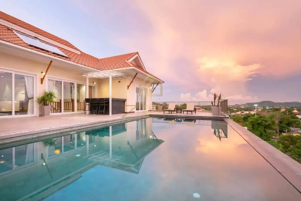 Modern 6-Bedroom Hillside Villa in Chalong for Long-Term Rent, Chalong, Phuket