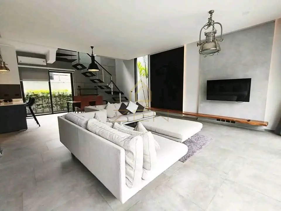 Modern 3-Bedroom Pool Villa in Chalong Hills for Long-Term Rent, Chalong, Phuket