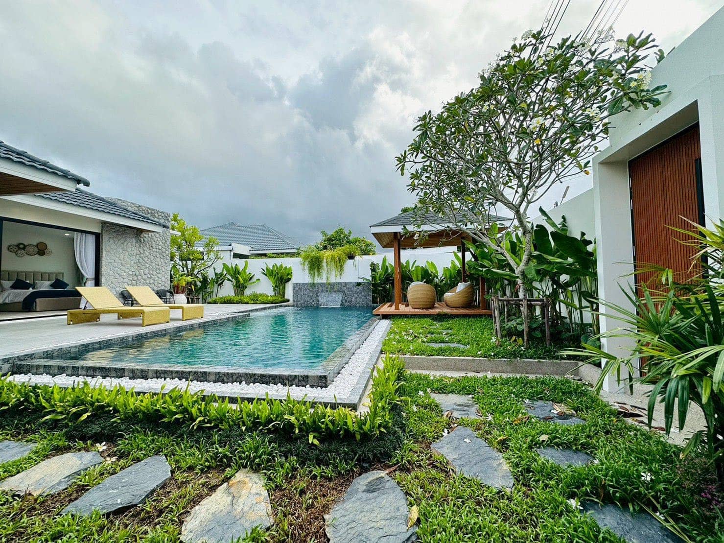 Modern 3-Bedroom Pool Villa Thalang Phuket for Sale, Thalang, Phuket