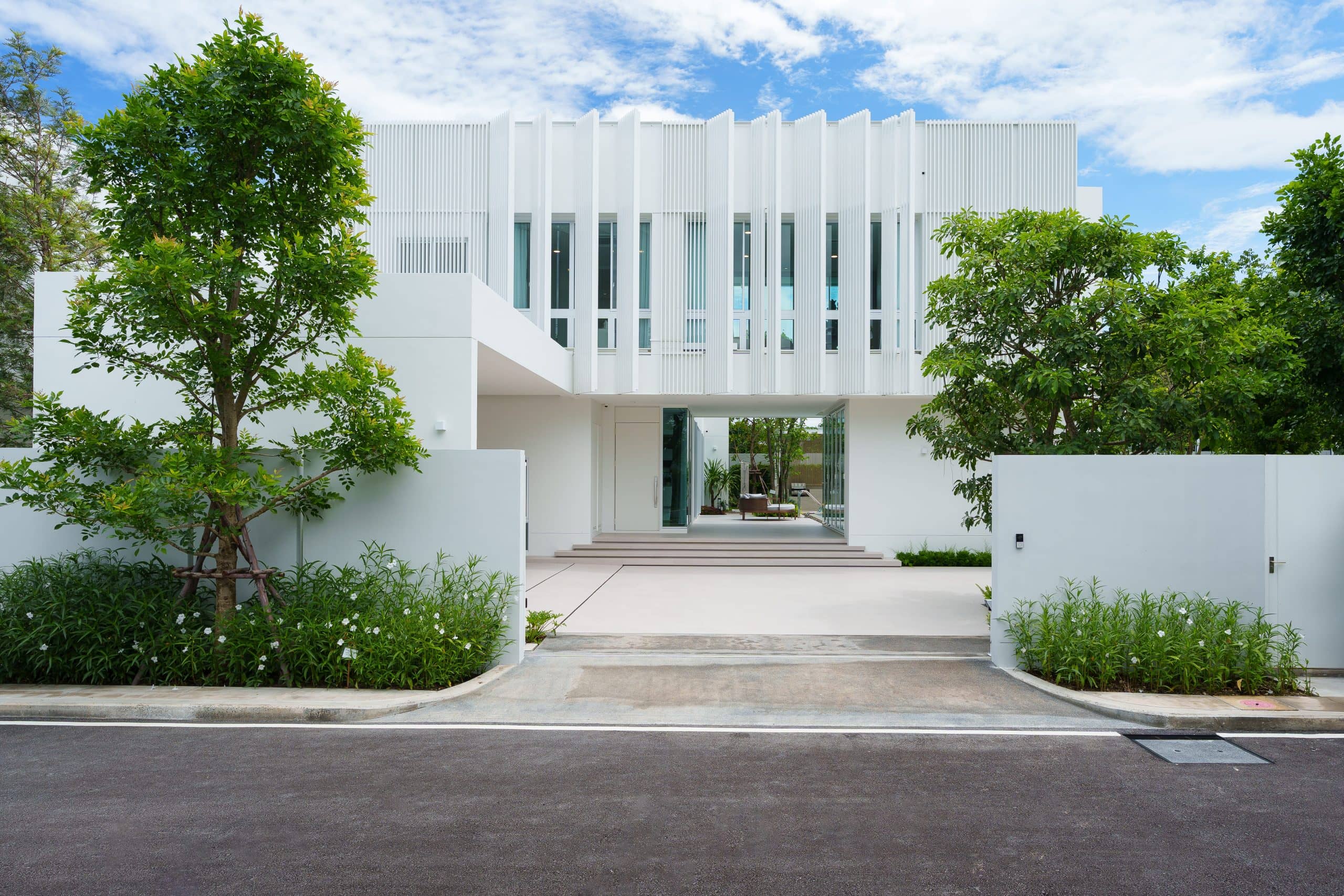 Modern 4-Bedroom Luxury Pool Villa in Chalong for Sale, Chalong, Phuket