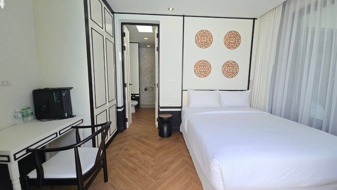 Modern 3-Bedroom Villa in Pasak (Choeng Thale) for Sale, Bang Tao, Phuket