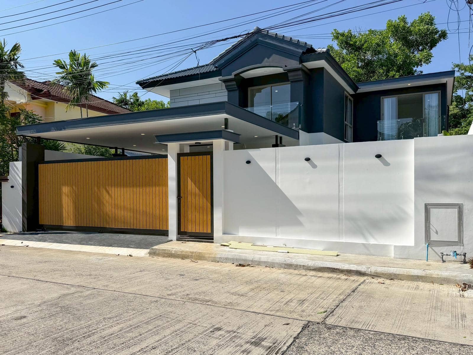 Private 4-Bedroom Pool Villa in Chalong for Sale, Chalong, Phuket