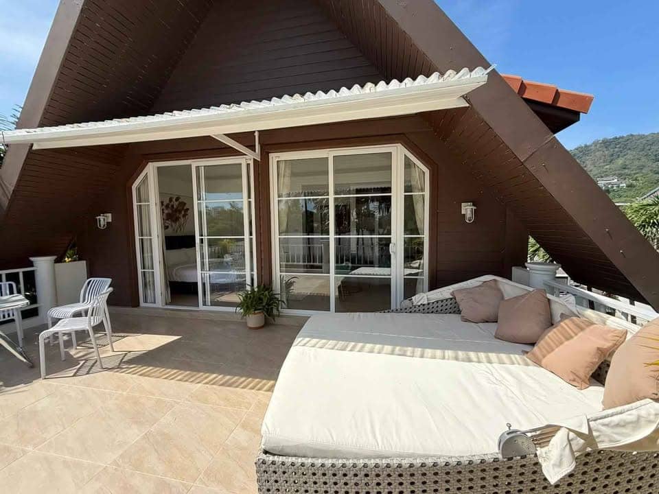 Modern 3-Bedroom Tropical Villa in Rawai for Long-Term Rental, Rawai, Phuket