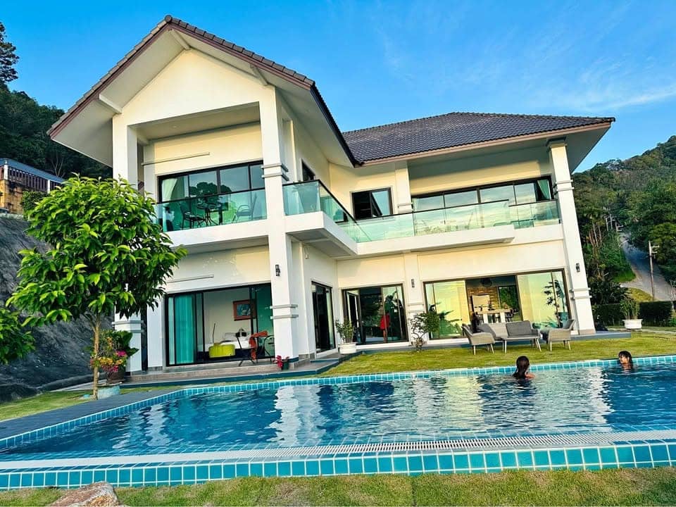 Luxury 4-Bedroom Sea View Villa in Karon Beach, Phuket for Long-Term Rental, Karon, Phuket