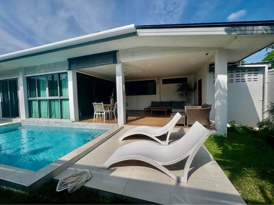 Modern 3-Bedroom Private Pool Villa in Rawai for Long-Term Rental, Rawai, Phuket